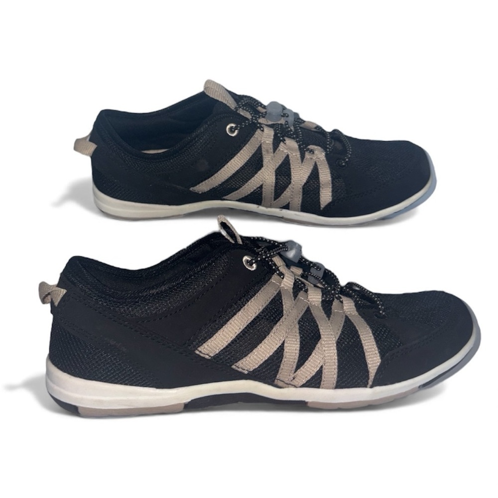 Lands End Black Athletic Outdoor Water Shoes Hiking Mesh Slip On Sneakers